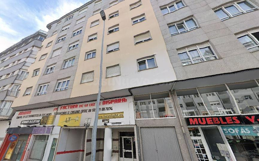 SE VENDE local comercial OKUPA en C DAS FONTIÑAS 201 de Lug - foto 4