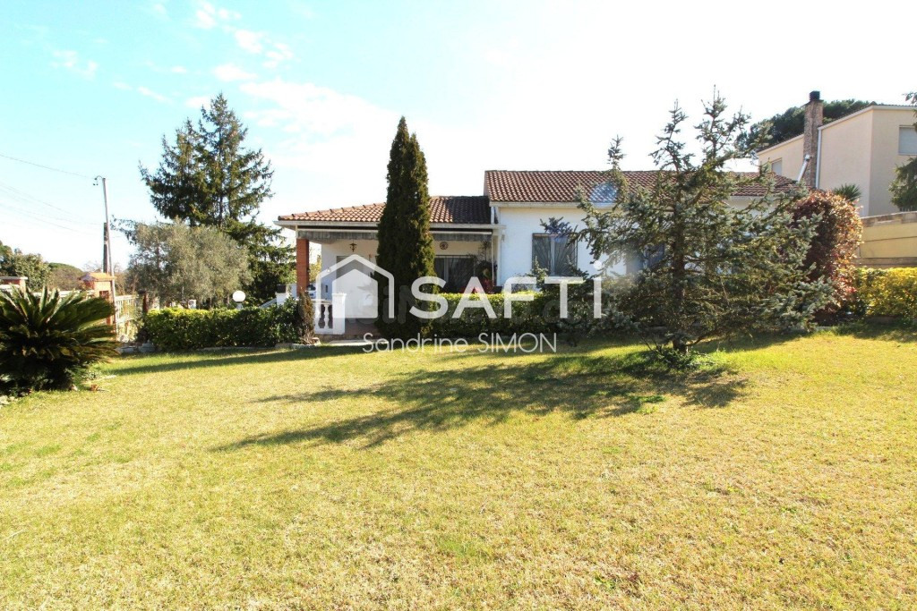 Preciosa y comoda casa de una planta lista para entrar a vivir!!