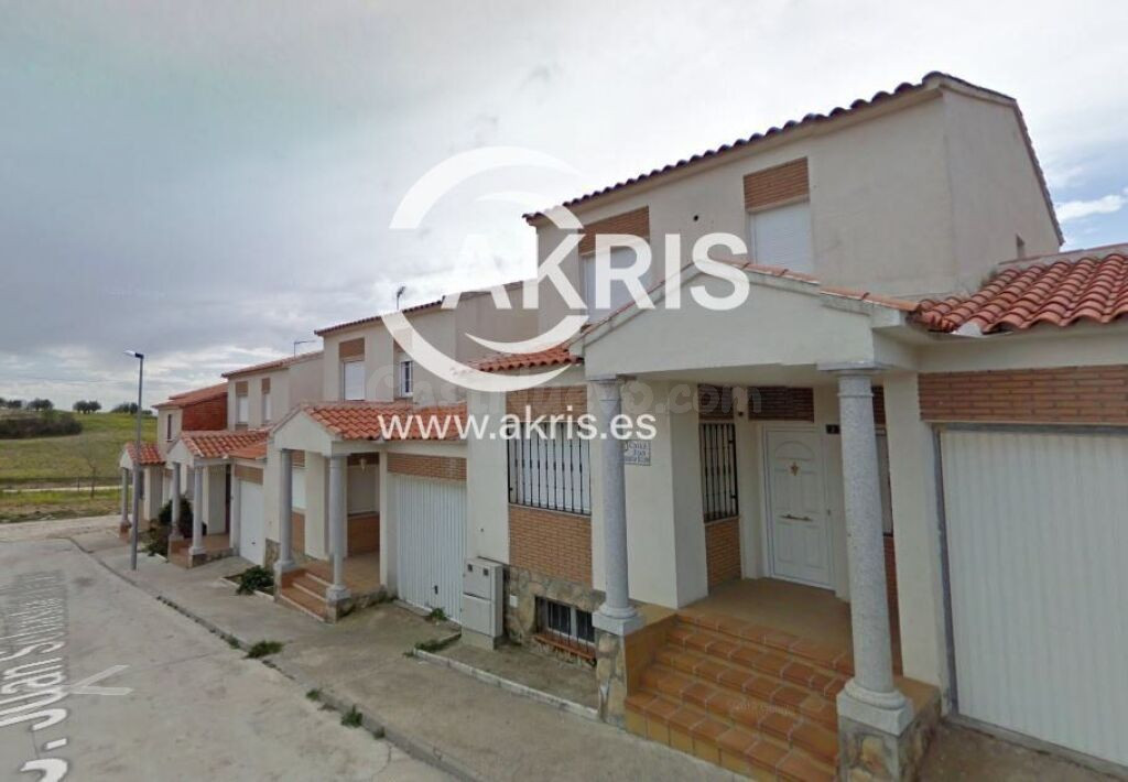 Chalet Independiente en Cebolla