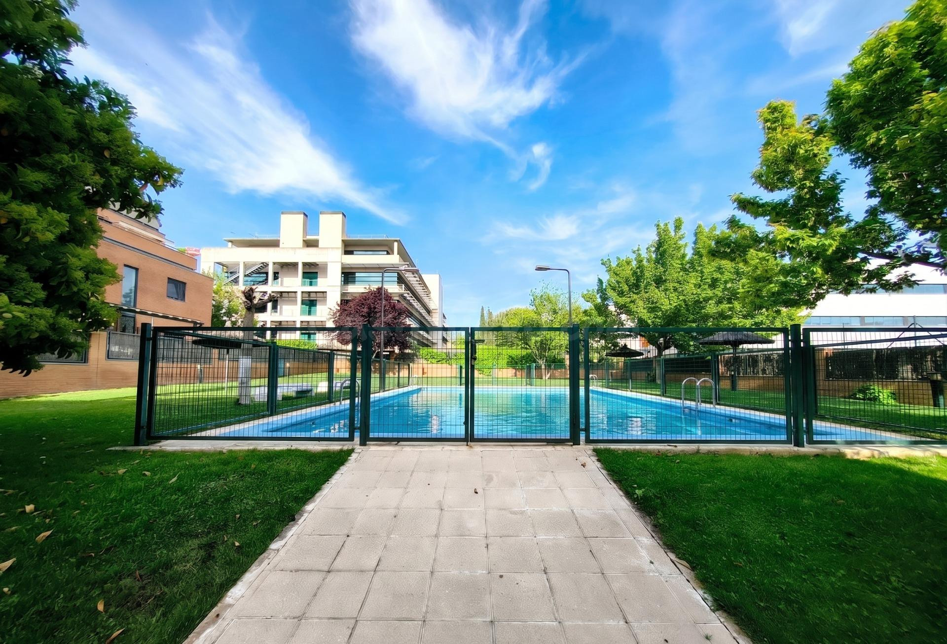 DÚPLEX CON TERRAZA EN EL PARQUE EMPRESARIAL, LAS ROZAS