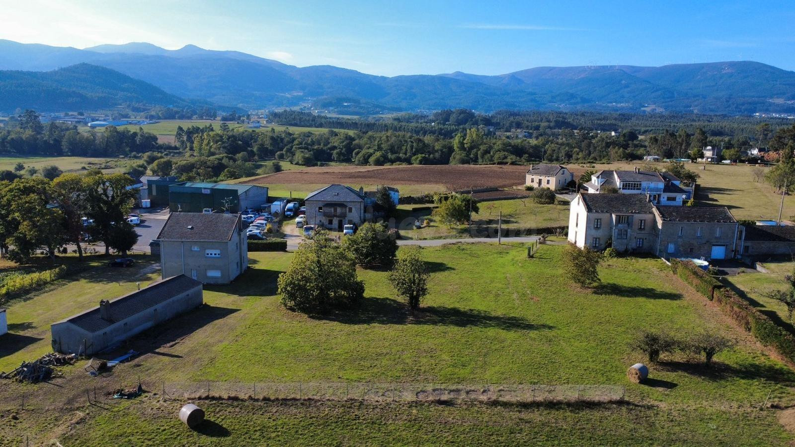 "Exclusiva Parcela Urbanizable de 2.225 m2 en Alfoz - Oportu - foto 4