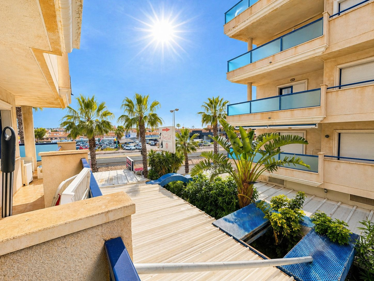APARTAMENTO EN ORIHUELA COSTA ( CABO ROIG )
