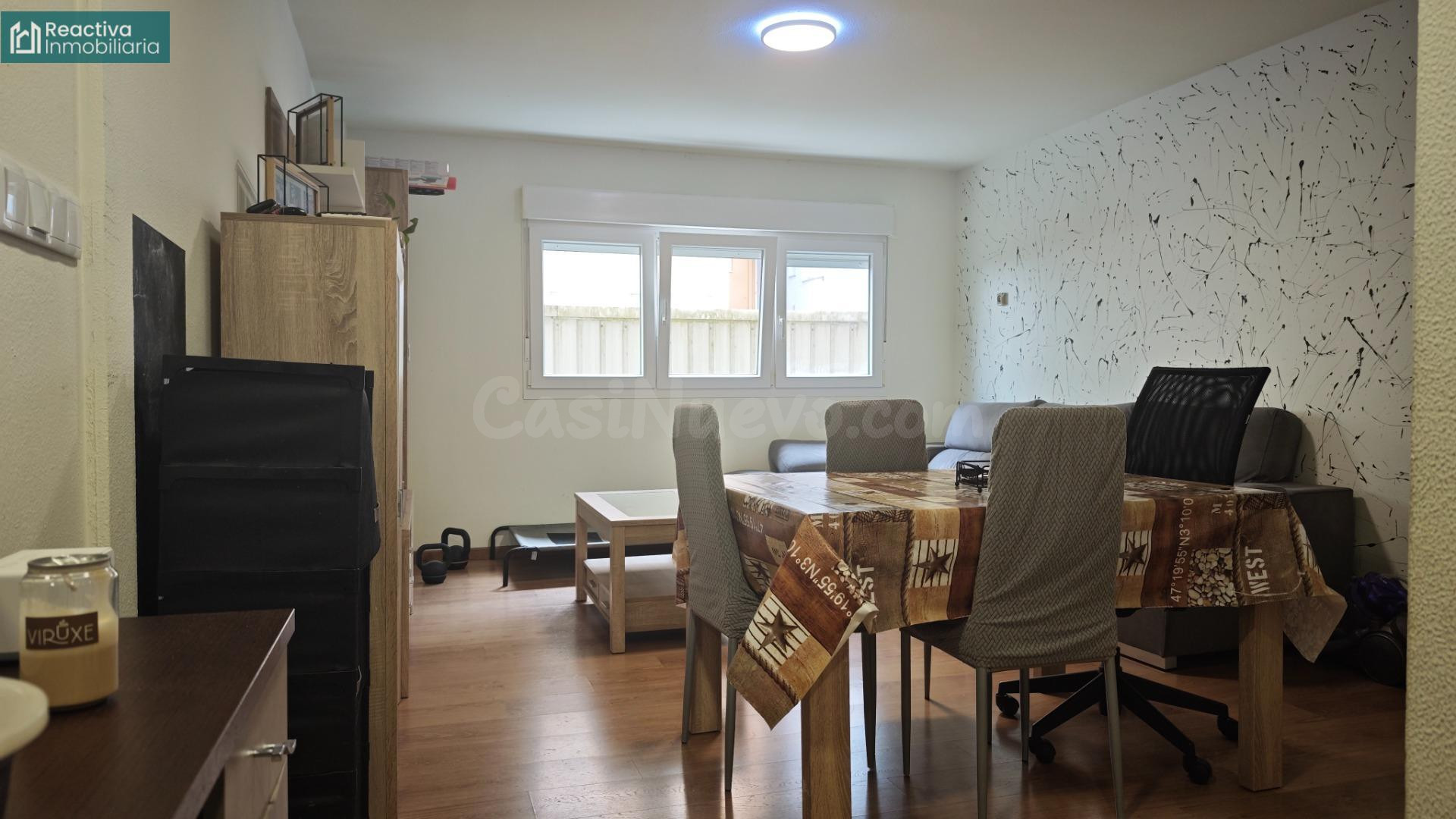 Piso de TRES DORMITORIOS en Venta en Fernando III el Santo.