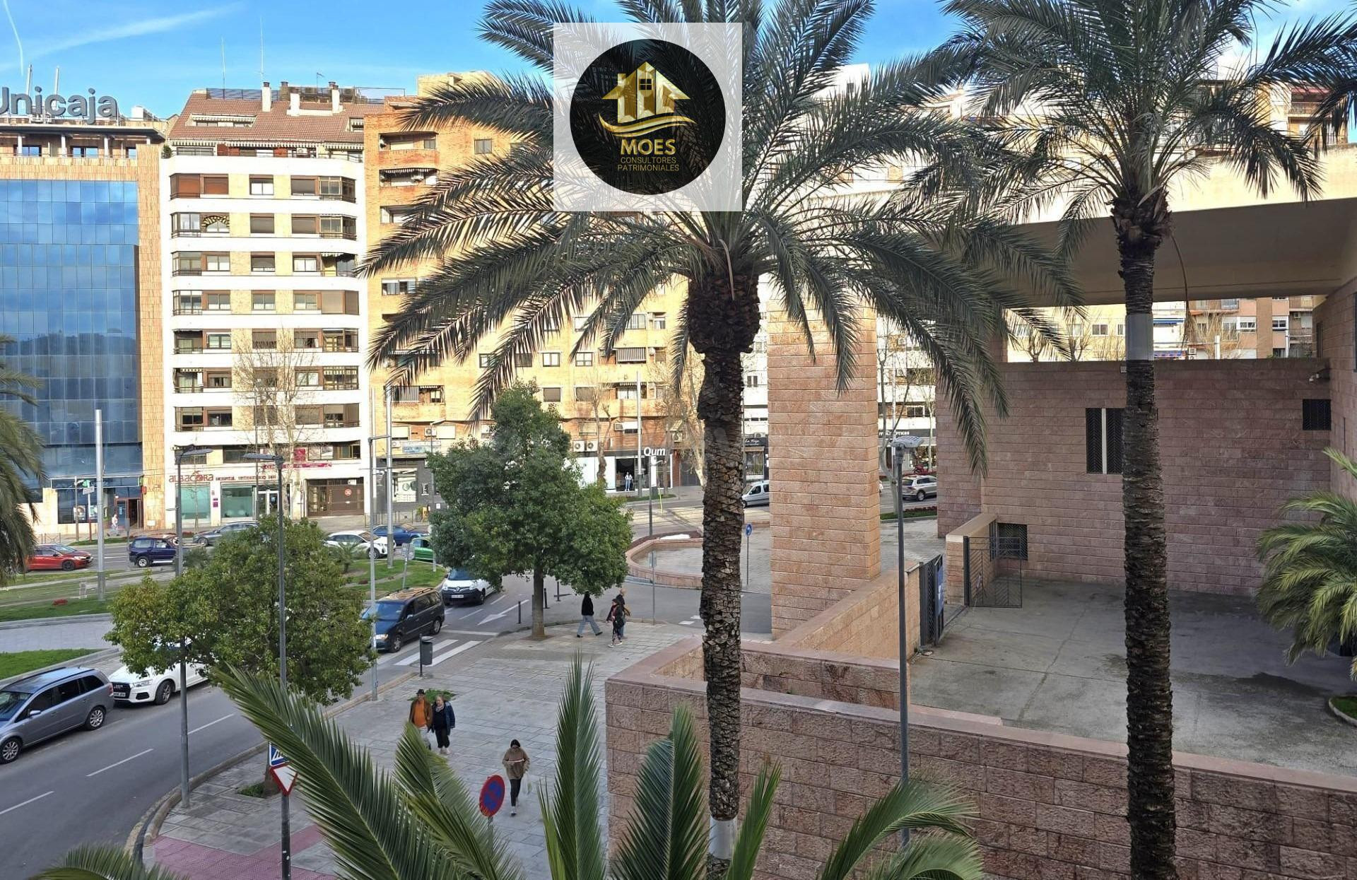 PISO EN EL BULEVAR