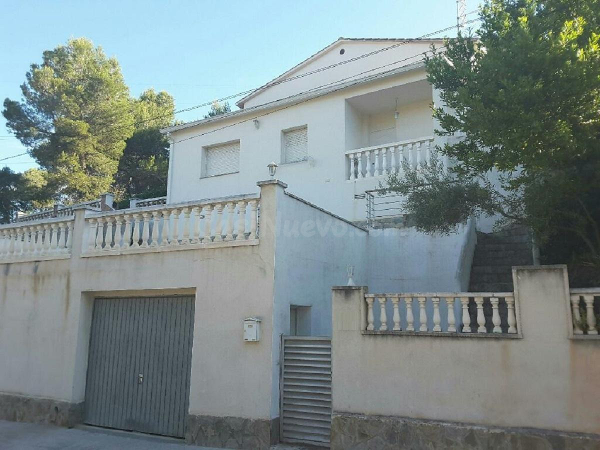 Vivienda en venta en  Canyelles, Barcelona