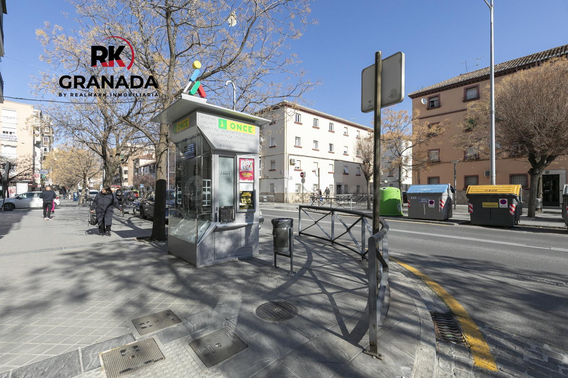 Piso para reformar junto a Avenida Dílar