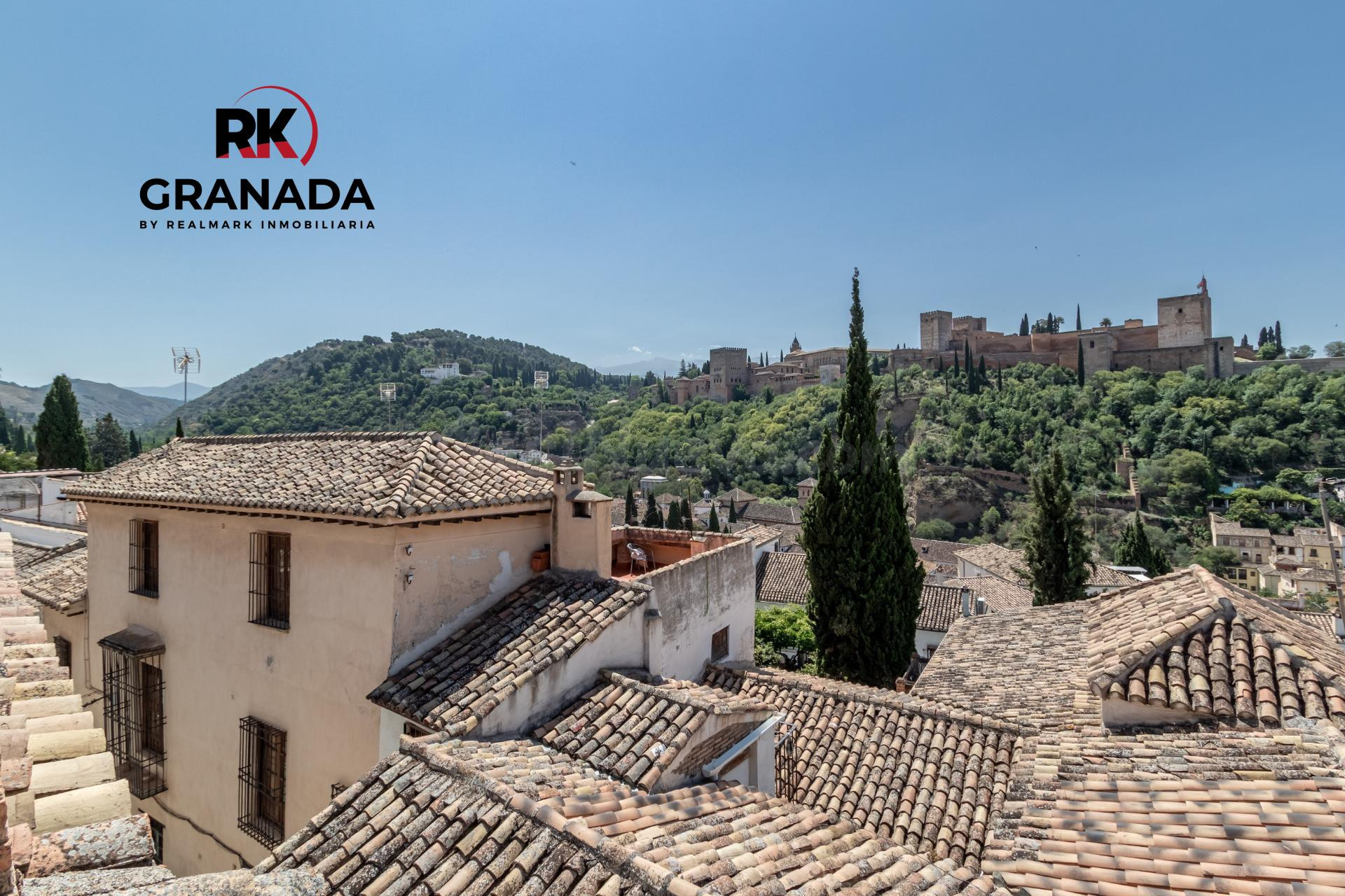 CASA CON VISTAS PANORÁMICAS A LA ALHAMBRA