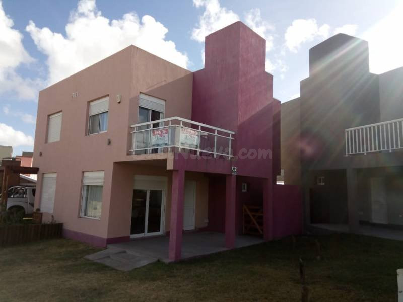 Duplex en Monte Hermoso / Buenos Aires / Argentina