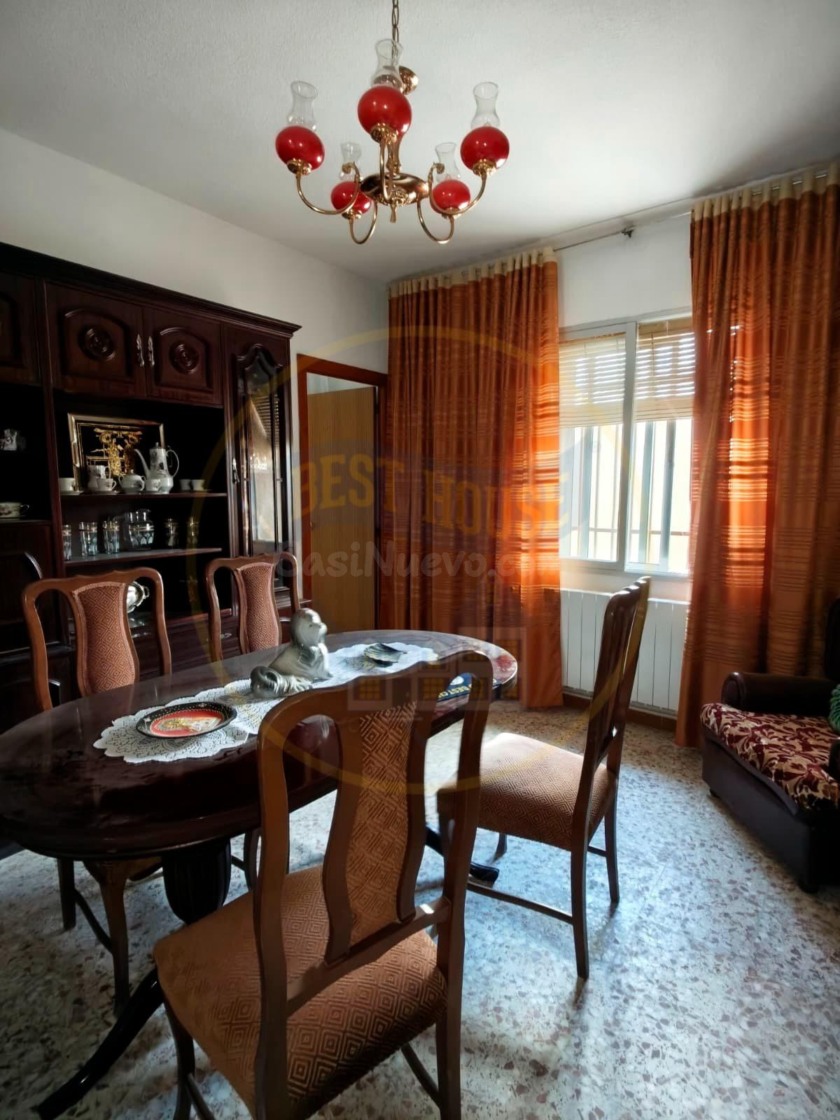 CASA A LA VENTA EN CAMPOS DEL PARAISO