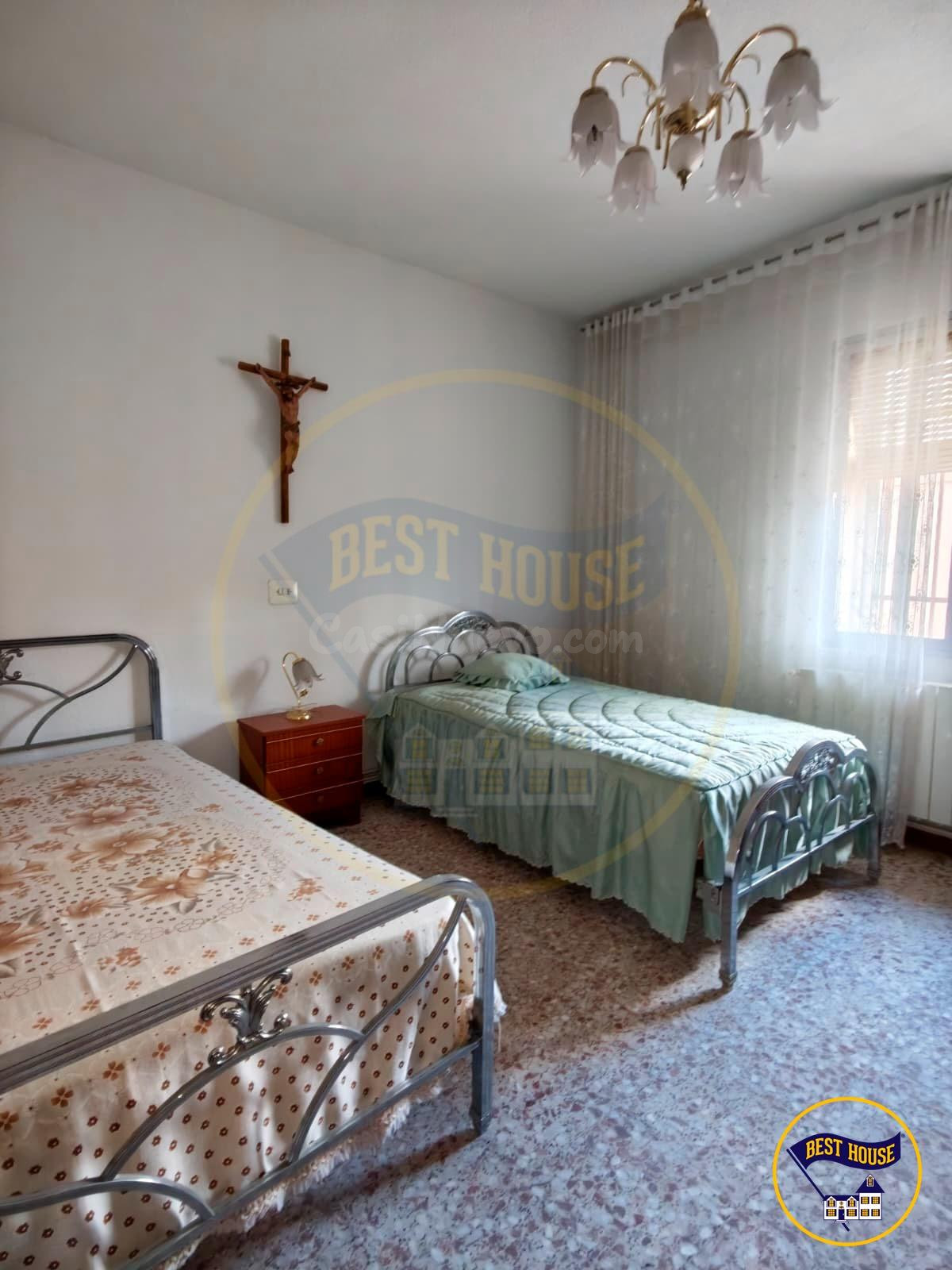 CASA A LA VENTA EN CAMPOS DEL PARAISO - foto 5