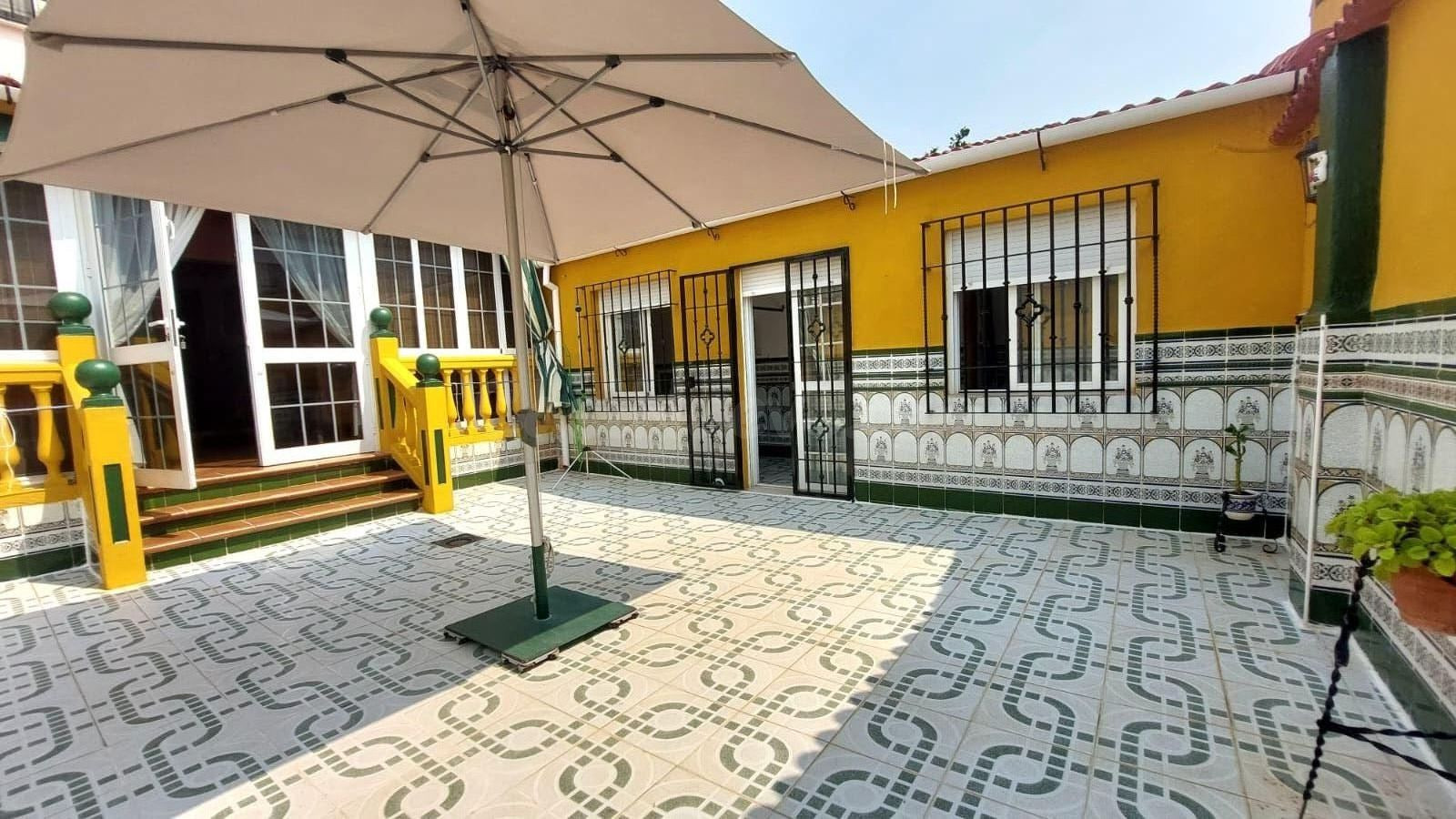 CASA ADOSADA VILLARRUBIA