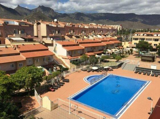 Exclusivo Ático Triplex de 180m2 con Terrazas en Dakota Park