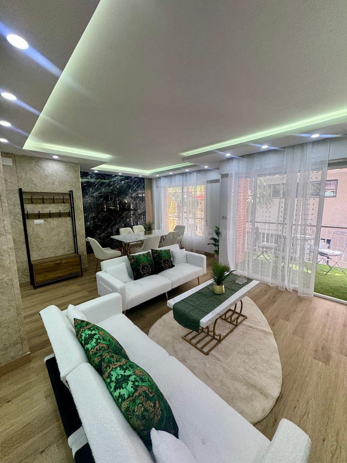 Amplio y recién reformado apartamento en el corazón de Torrevieja