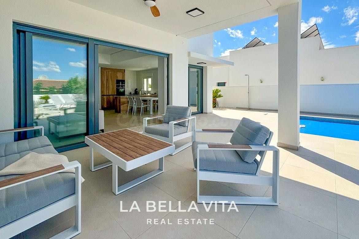 Villa 3 habitaciones 120m² en venta - Pueblo - foto 4