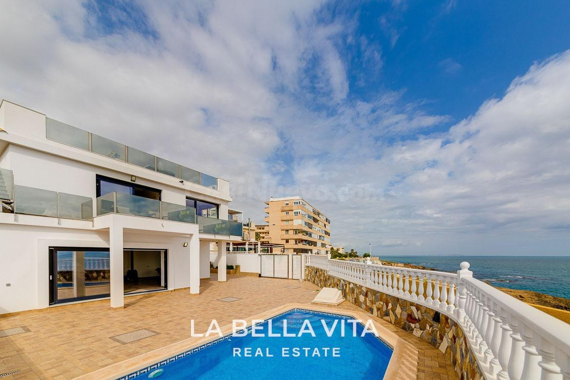 Villa de Lujo 4 habitaciones 210m² en venta - Torre la mata