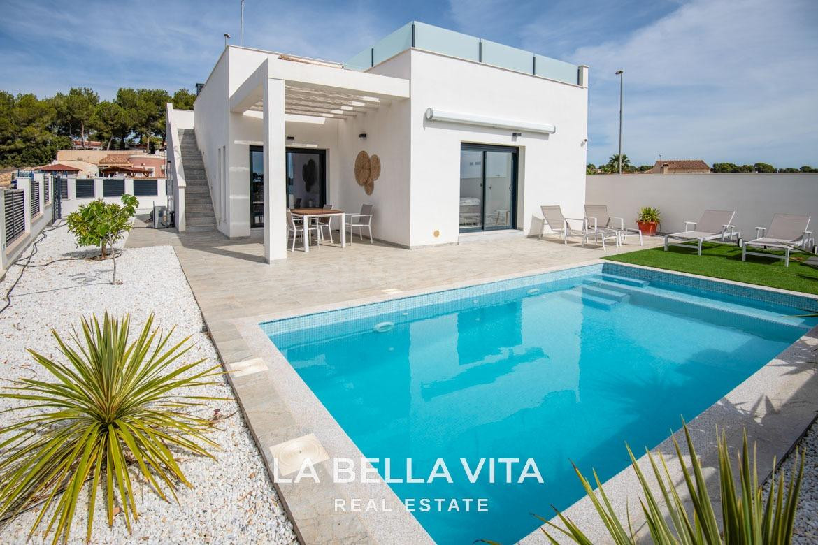 Villa de Lujo 3 habitaciones 112m² en venta - Pinar de Campoverde