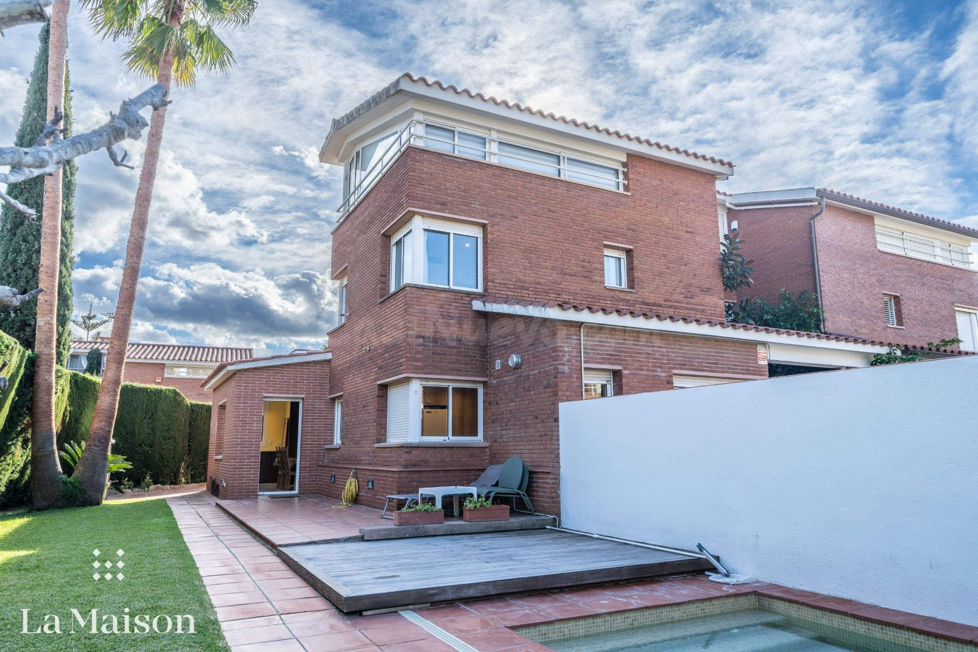 Casa 7 habitaciones 450m² en venta - El Balis - Can Calella