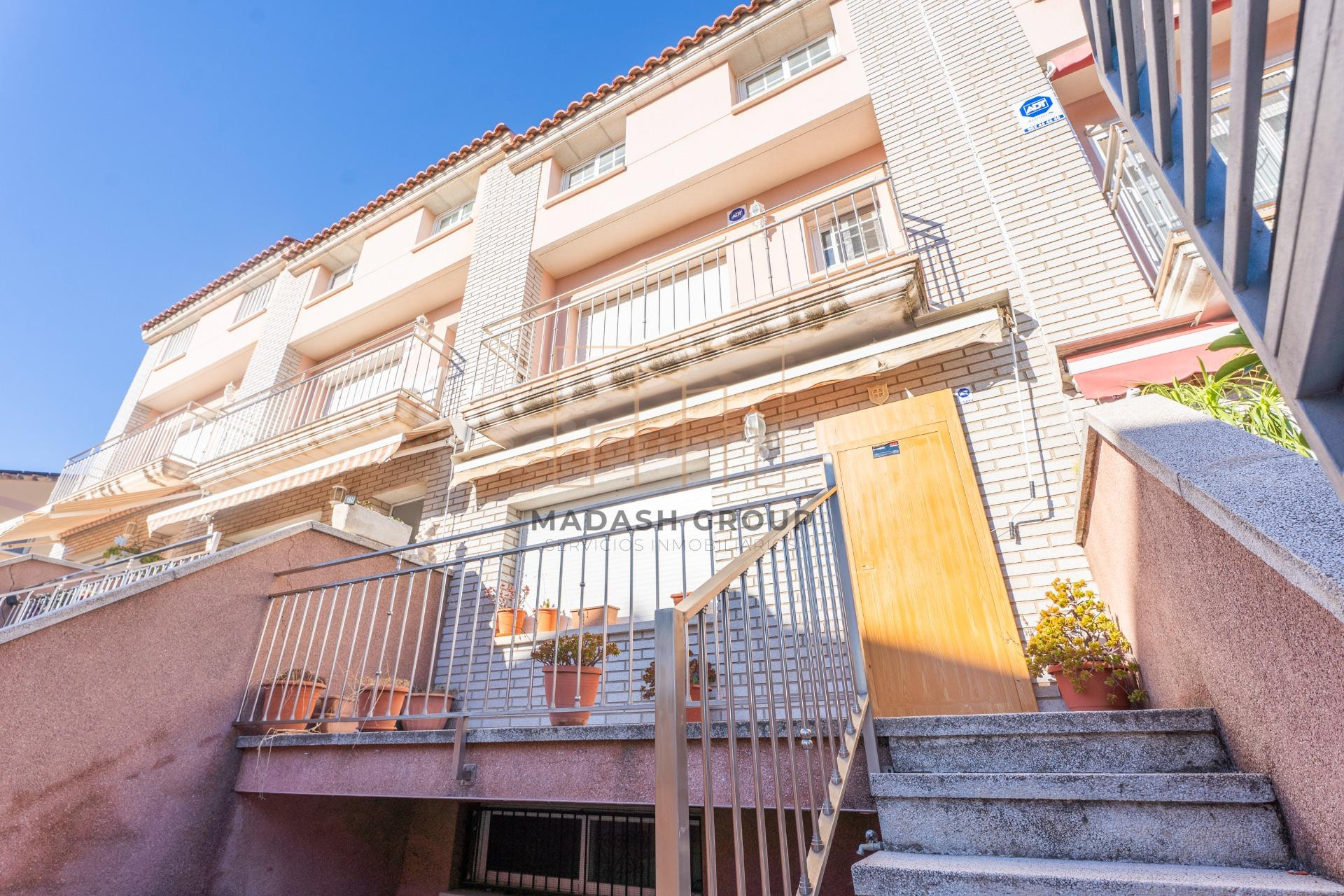 Adosado 4 habitaciones 209m² en venta - Calafell Poble - foto 2