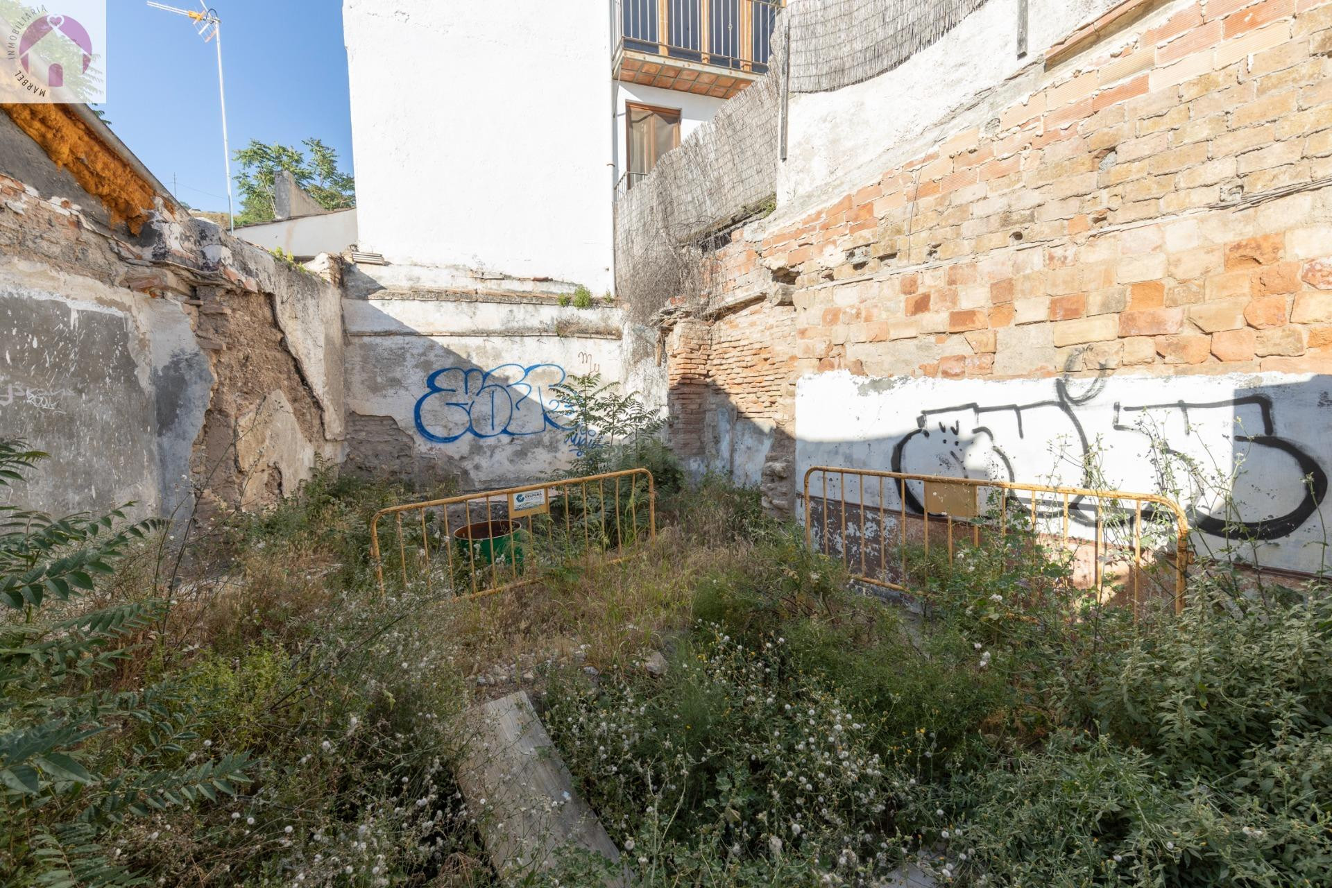 Terreno urbano en venta - Albaycin