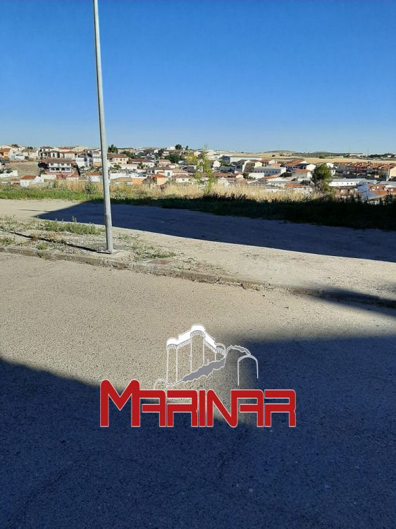 Solar 362m² en venta - Borox