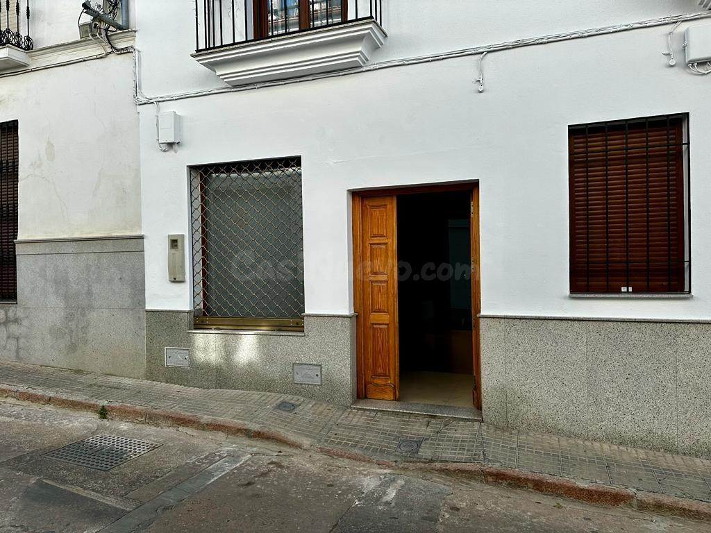 Local comercial 4 habitaciones 240m² en alquiler - Fuente ob - foto 3