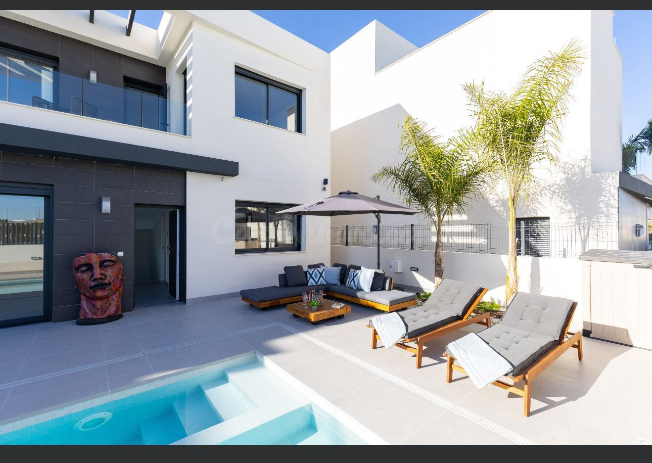 Villa 3 habitaciones en venta - Comunidad valenciana