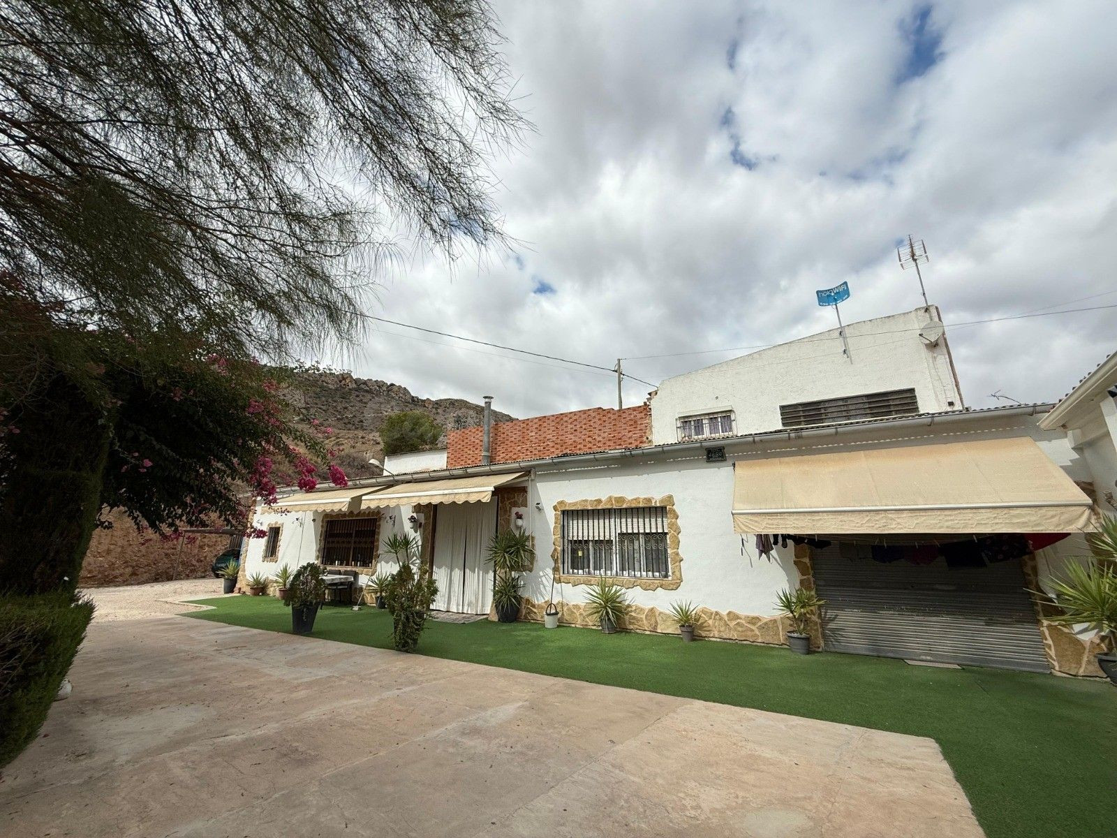 Casa de campo 5 habitaciones 450m² en venta - Avenida de chapí