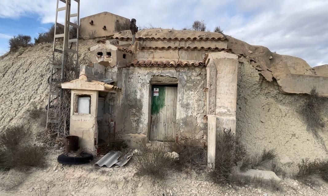 Casa Cueva 50m² en venta - ABANILLA