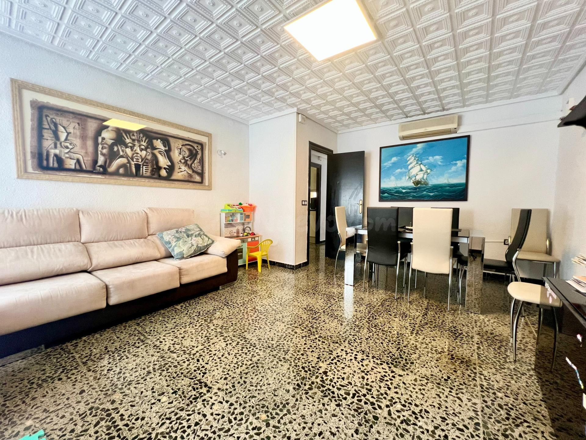 Apartamento 4 habitaciones 186m² en venta - torrevieja