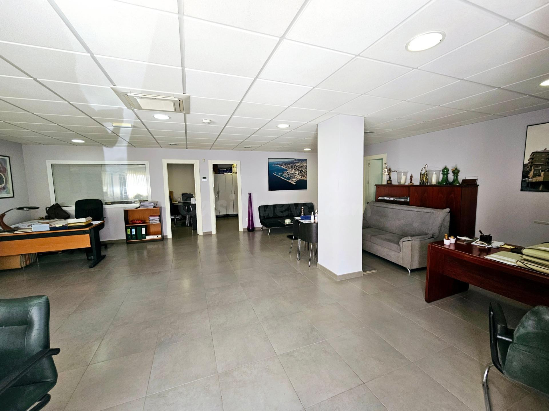 Local comercial 96m² en venta - 1ª línea de playa