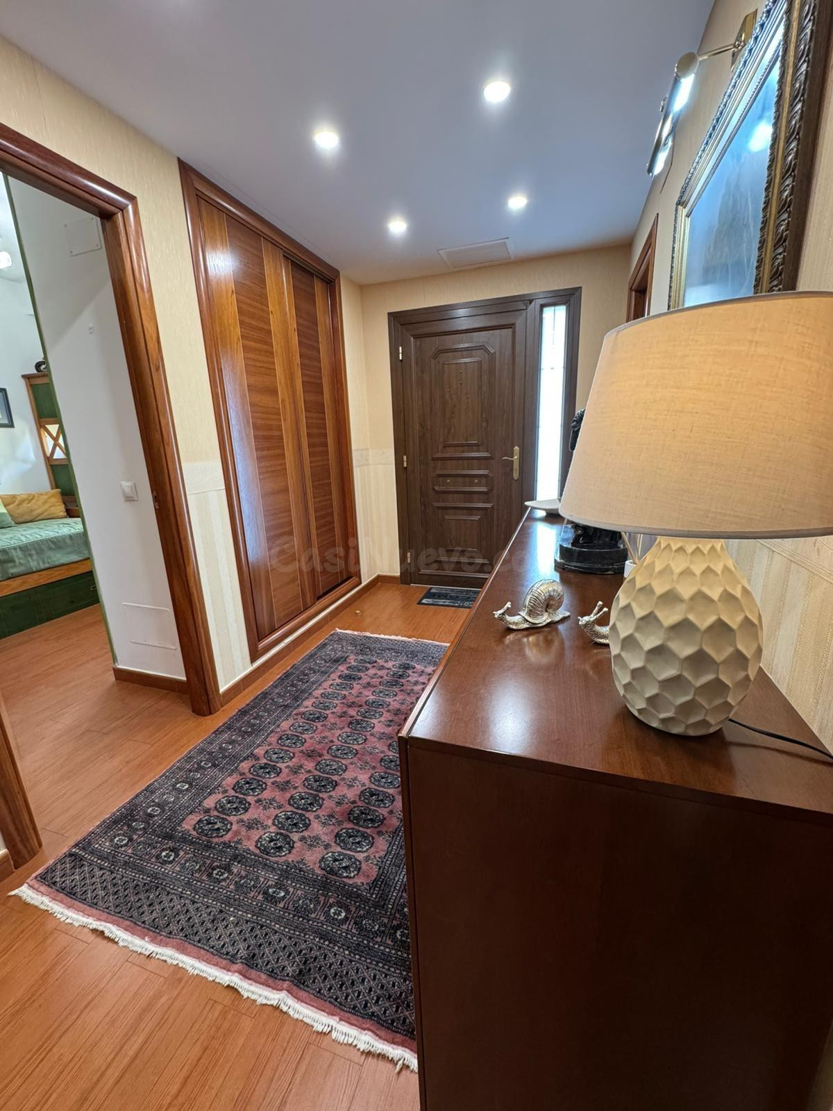 Chalet 6 habitaciones 300m² en venta - Centro - foto 4