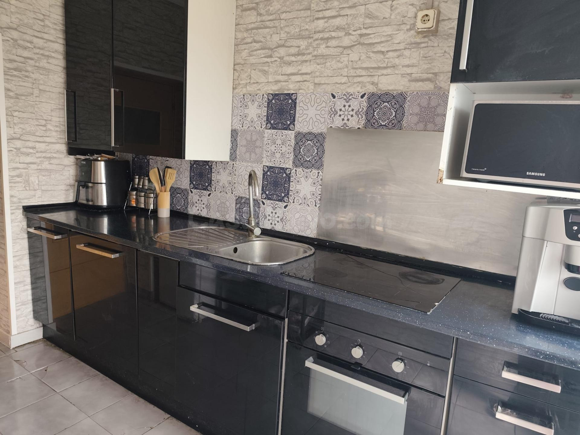 Piso 3 habitaciones 84m² en venta - Zona ayuntamiento 16 - foto 2