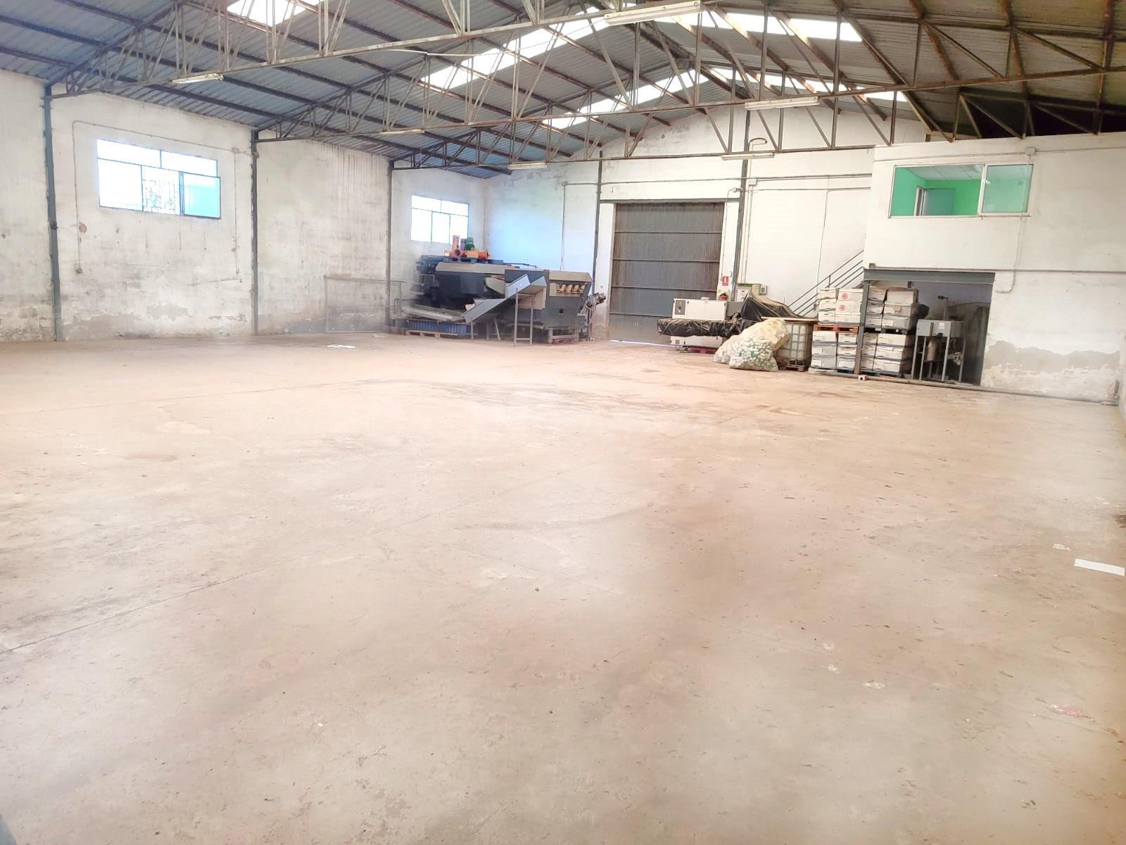 Nave industrial 405m² en venta - CENTRO