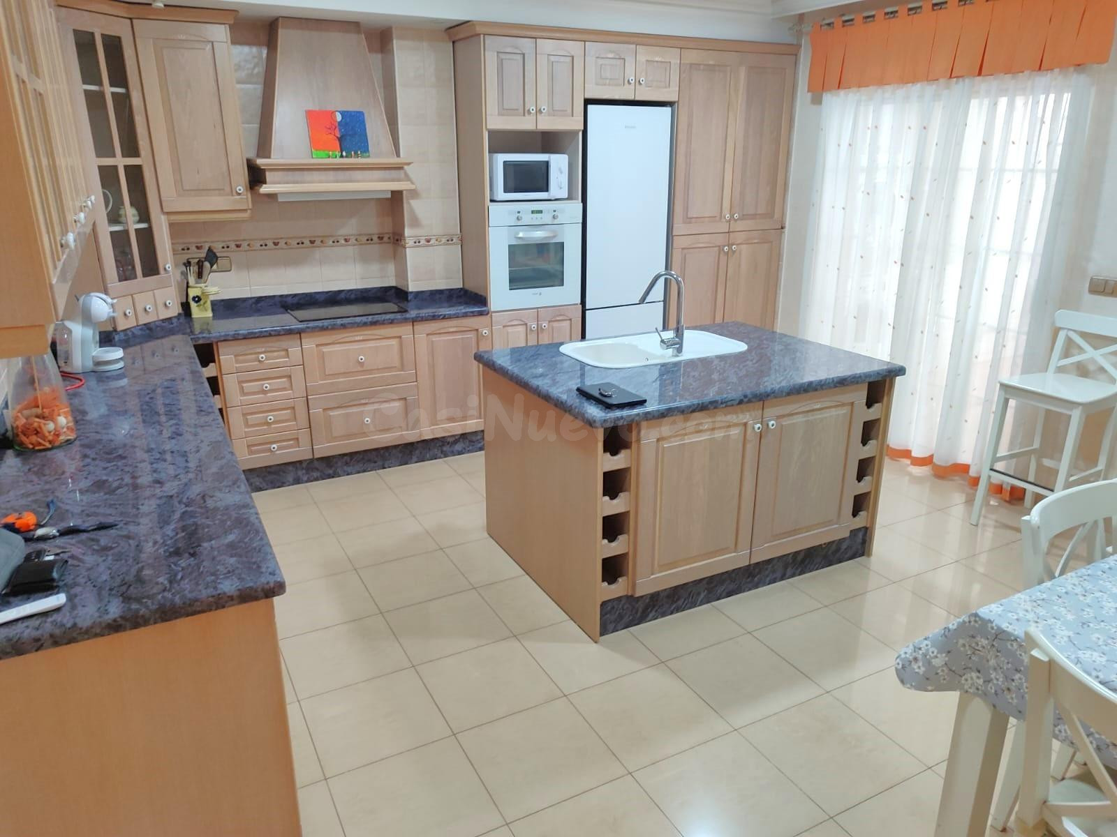 Casa 3 habitaciones 380m² en venta - San Bartolomé
