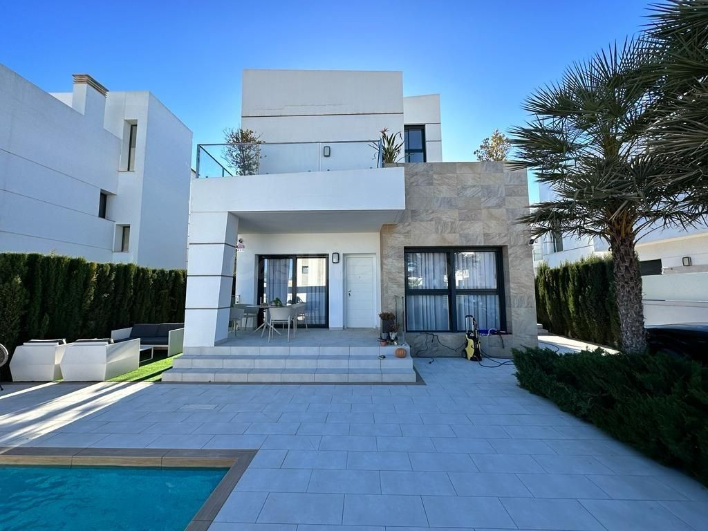 Villa 3 habitaciones 169m² en venta - Ciudad Quesada
