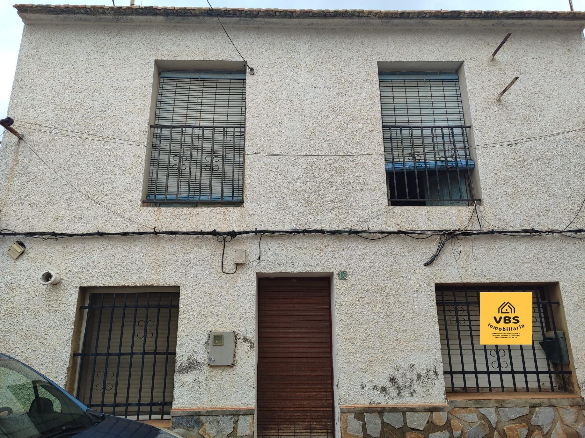 Casa 3 habitaciones 95m² en venta - Formentera de Segura