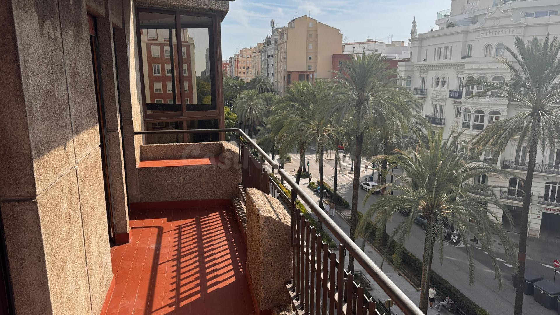 Piso 4 habitaciones 106m² en alquiler - Gran Vía