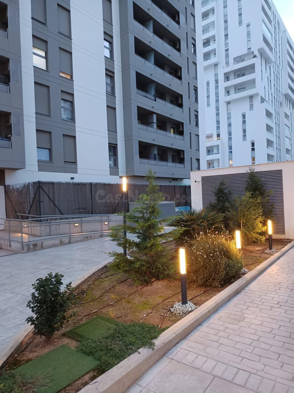 Piso 4 habitaciones 142m² en alquiler - Malilla