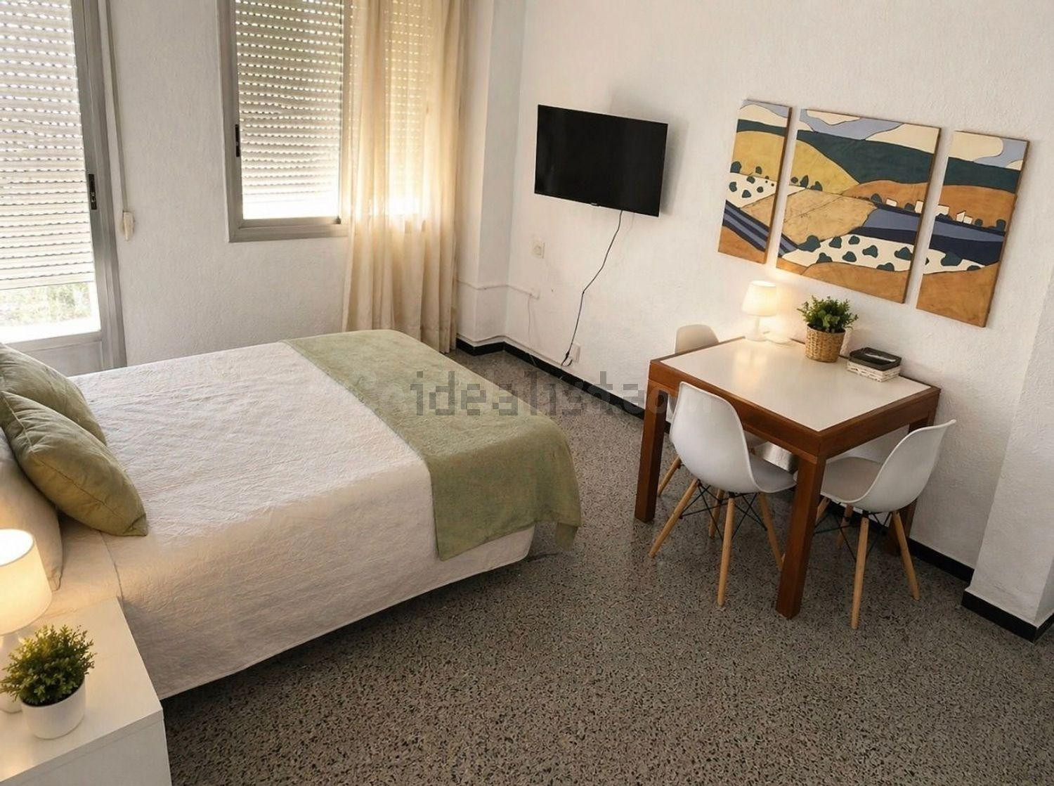 Piso 6 habitaciones 131m² en alquiler - Mestalla