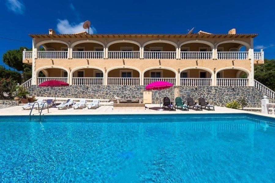 Villa 12 habitaciones 800m² en venta - Calpe