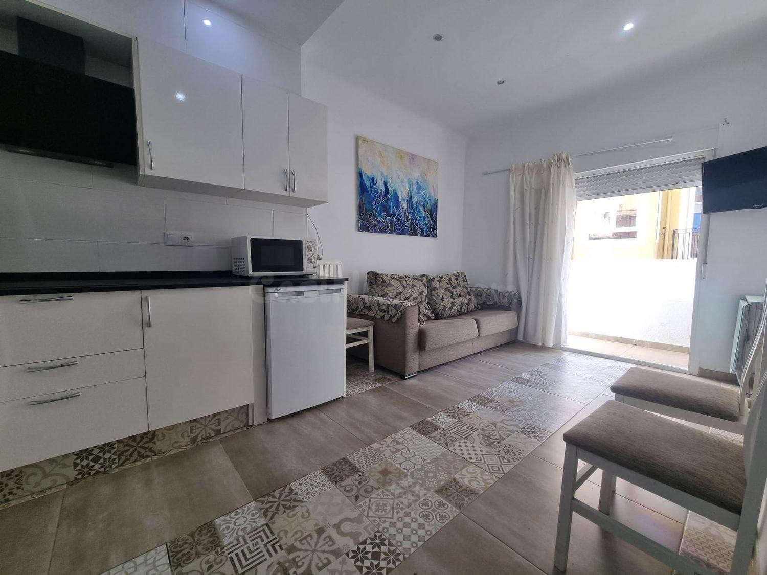 Edificio 12 habitaciones 348m² en venta - Ensanche-Diputación