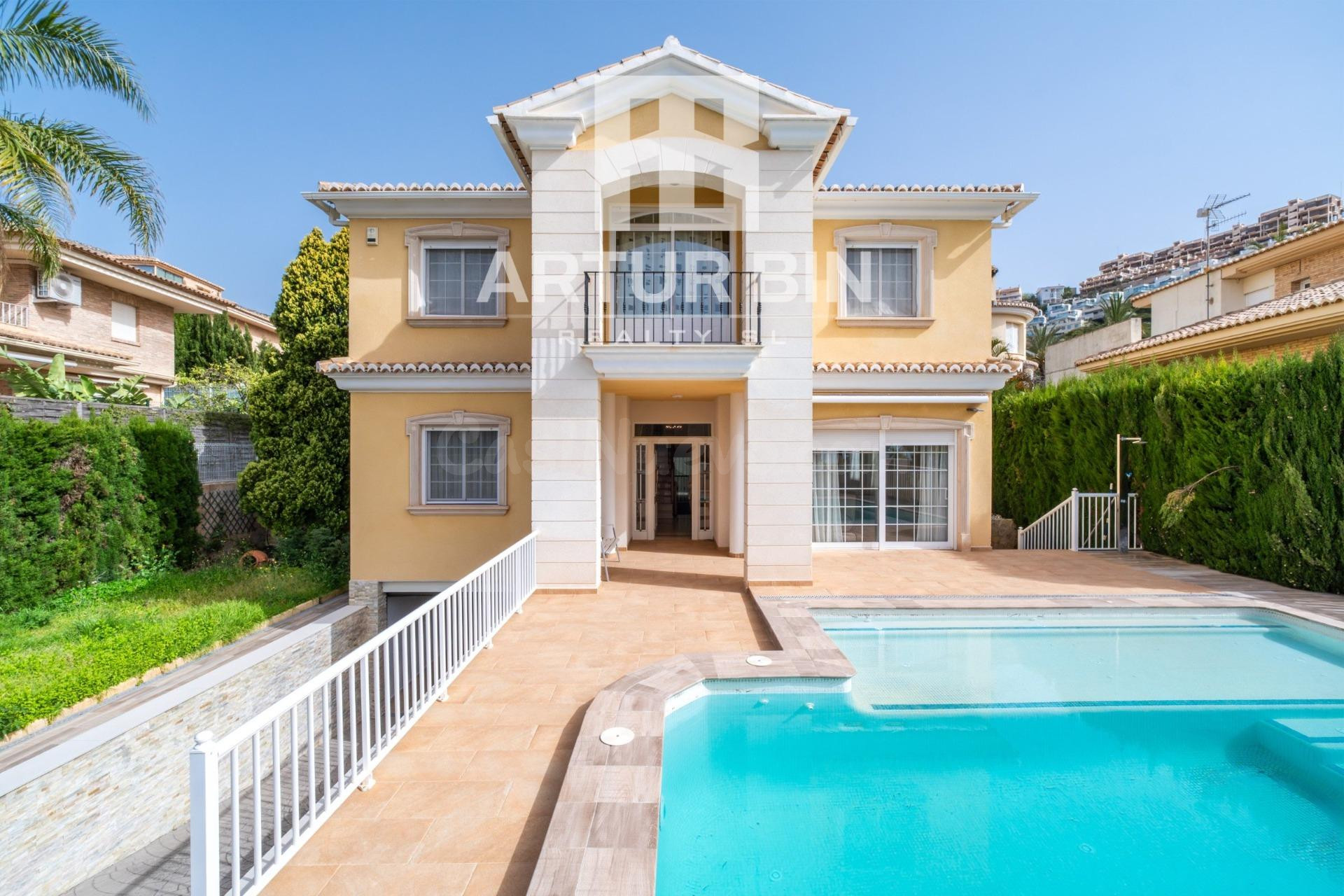 Villa 5 habitaciones 366m² en venta - Raco