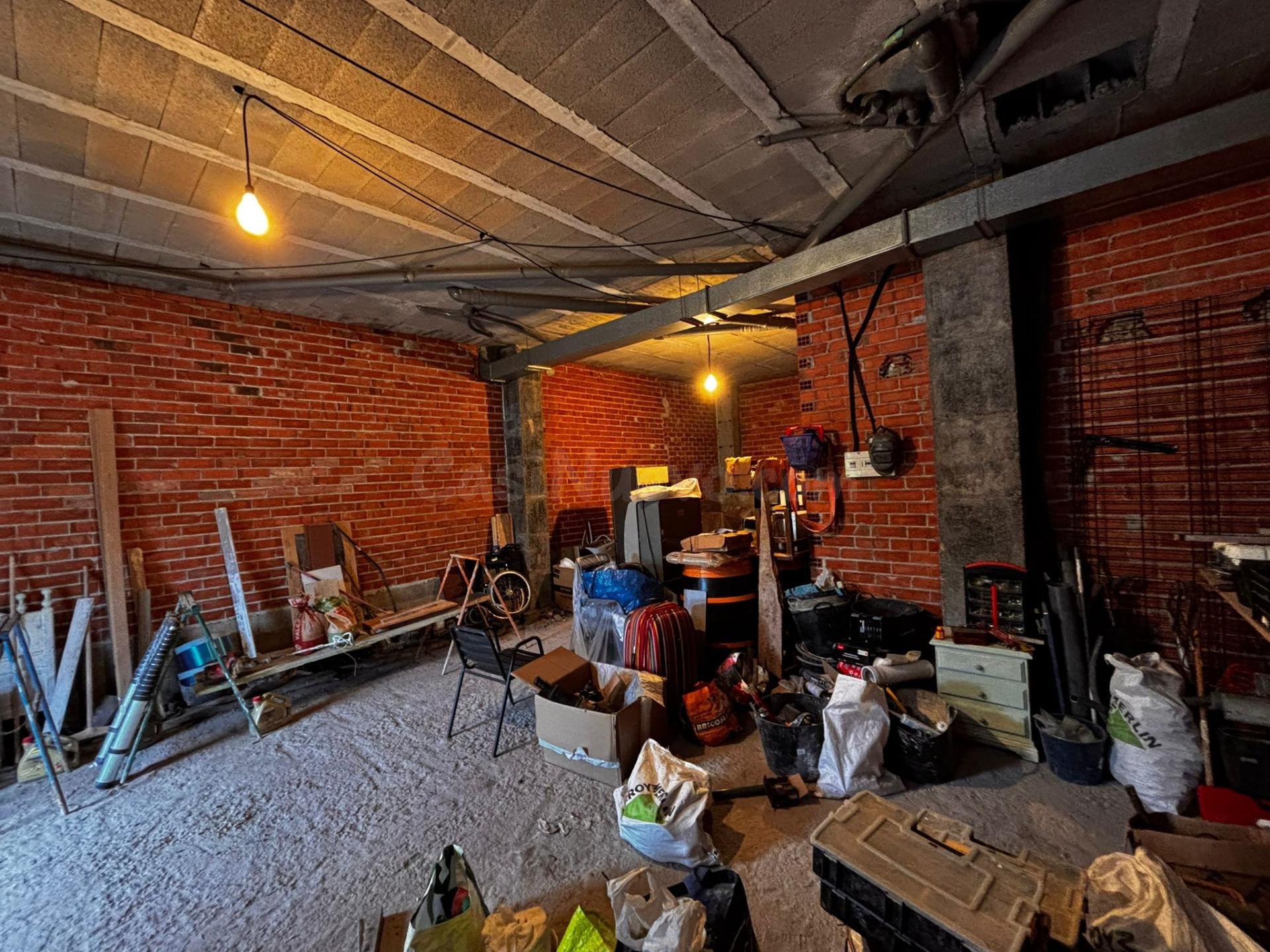Local comercial 173m² en venta - Quirinal