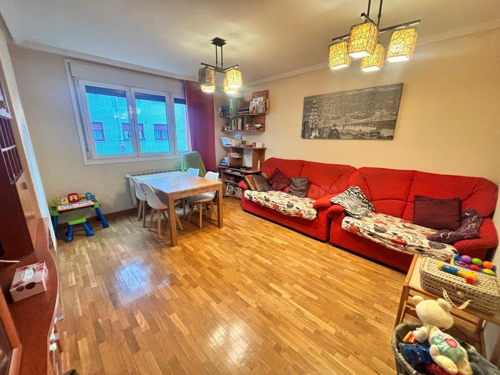 Piso 2 habitaciones 95m² en venta - Trubia