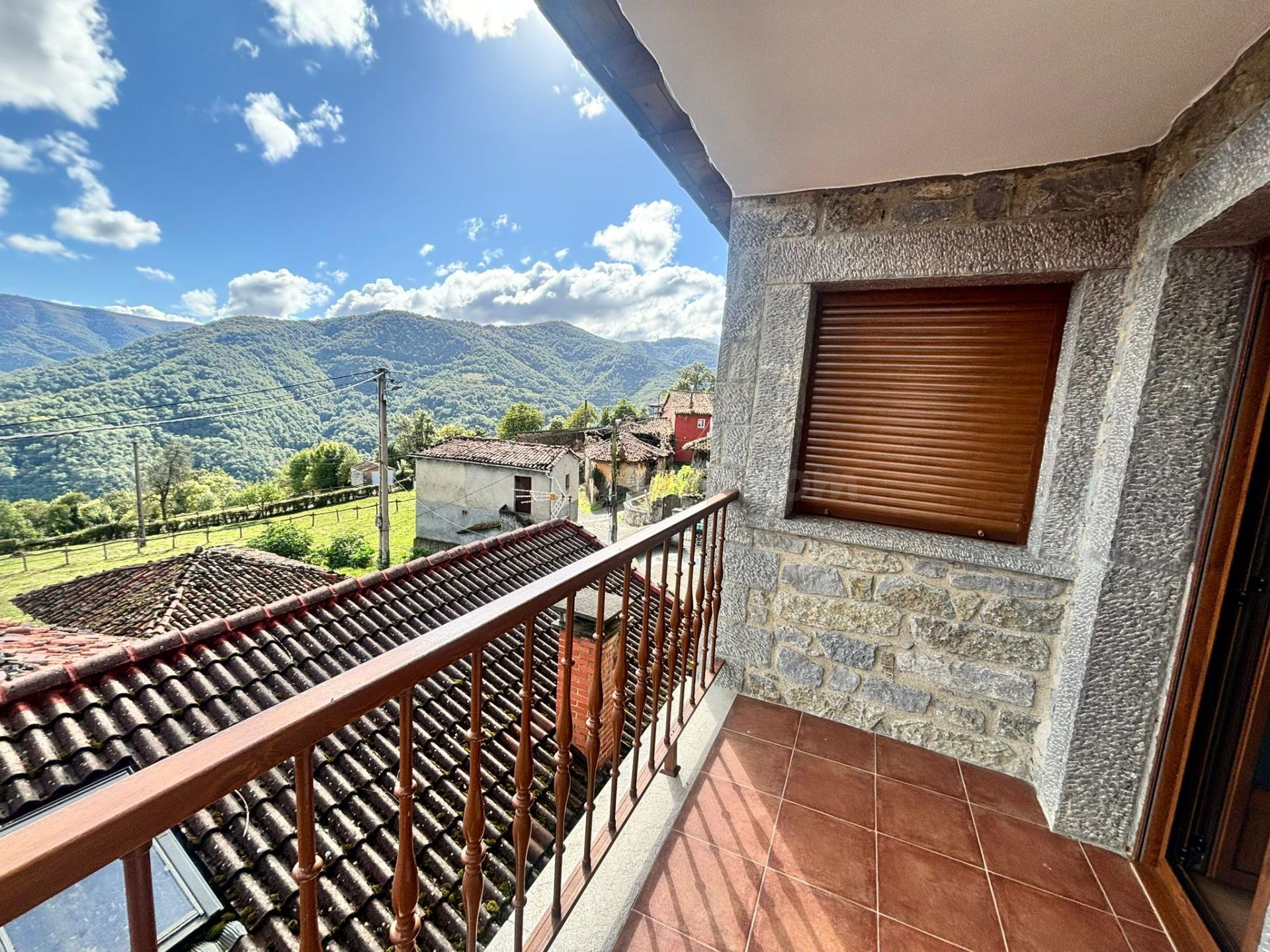 Casa 4 habitaciones 216m² en venta - Quirós - foto 5