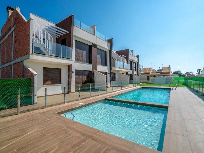 Adosado 2 habitaciones 99m² en venta - Lo pagan
