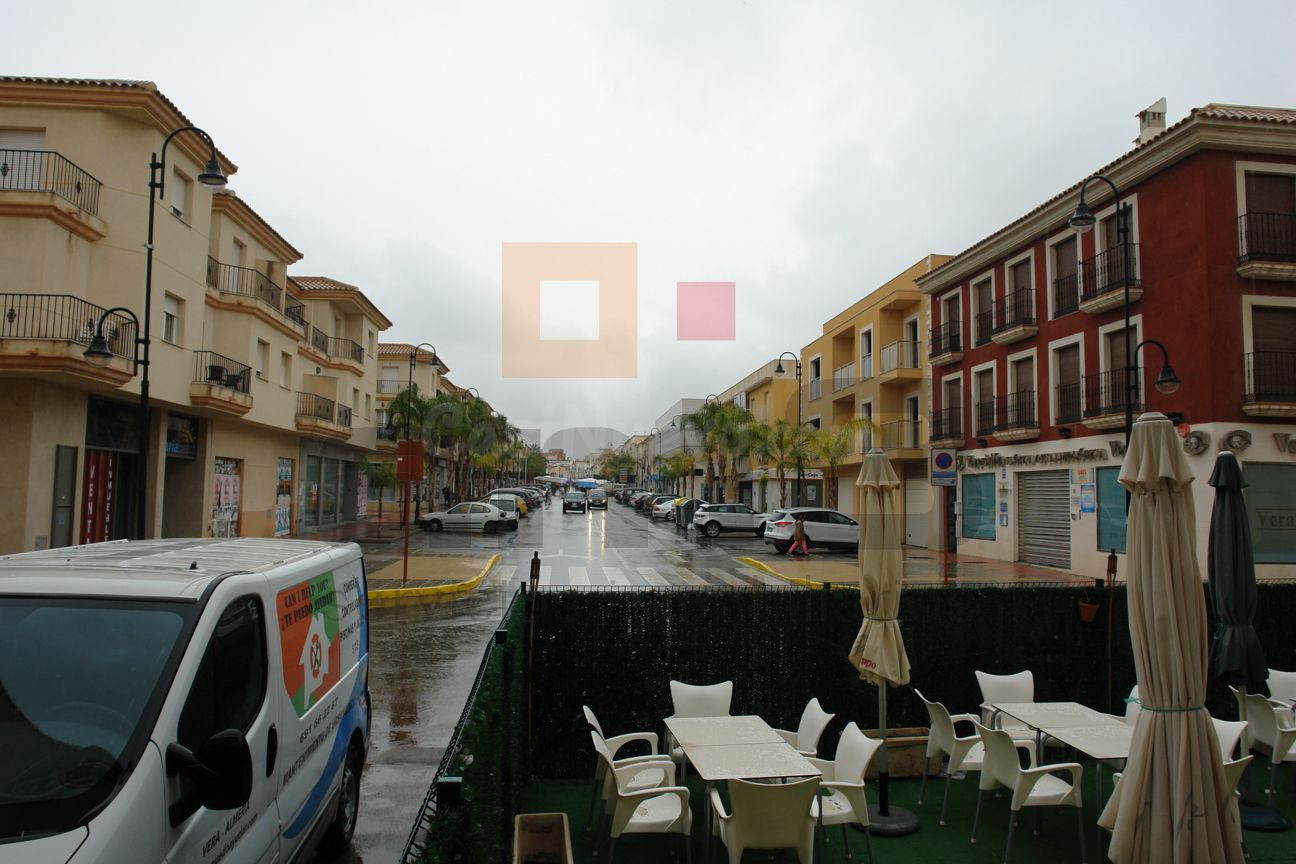 Local comercial 120m² en alquiler - Vera playa - foto 2