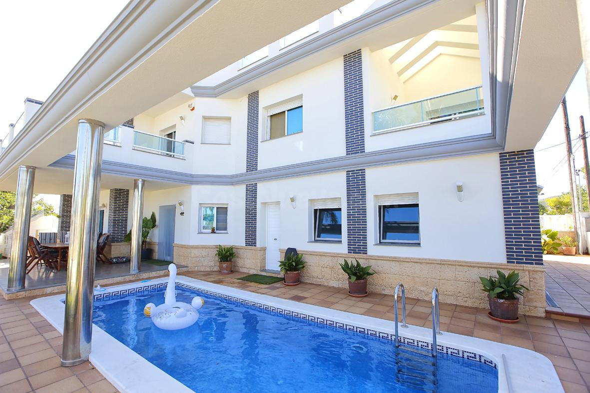 Chalet 4 habitaciones 361m² en venta - Les Cases d"Alcanar