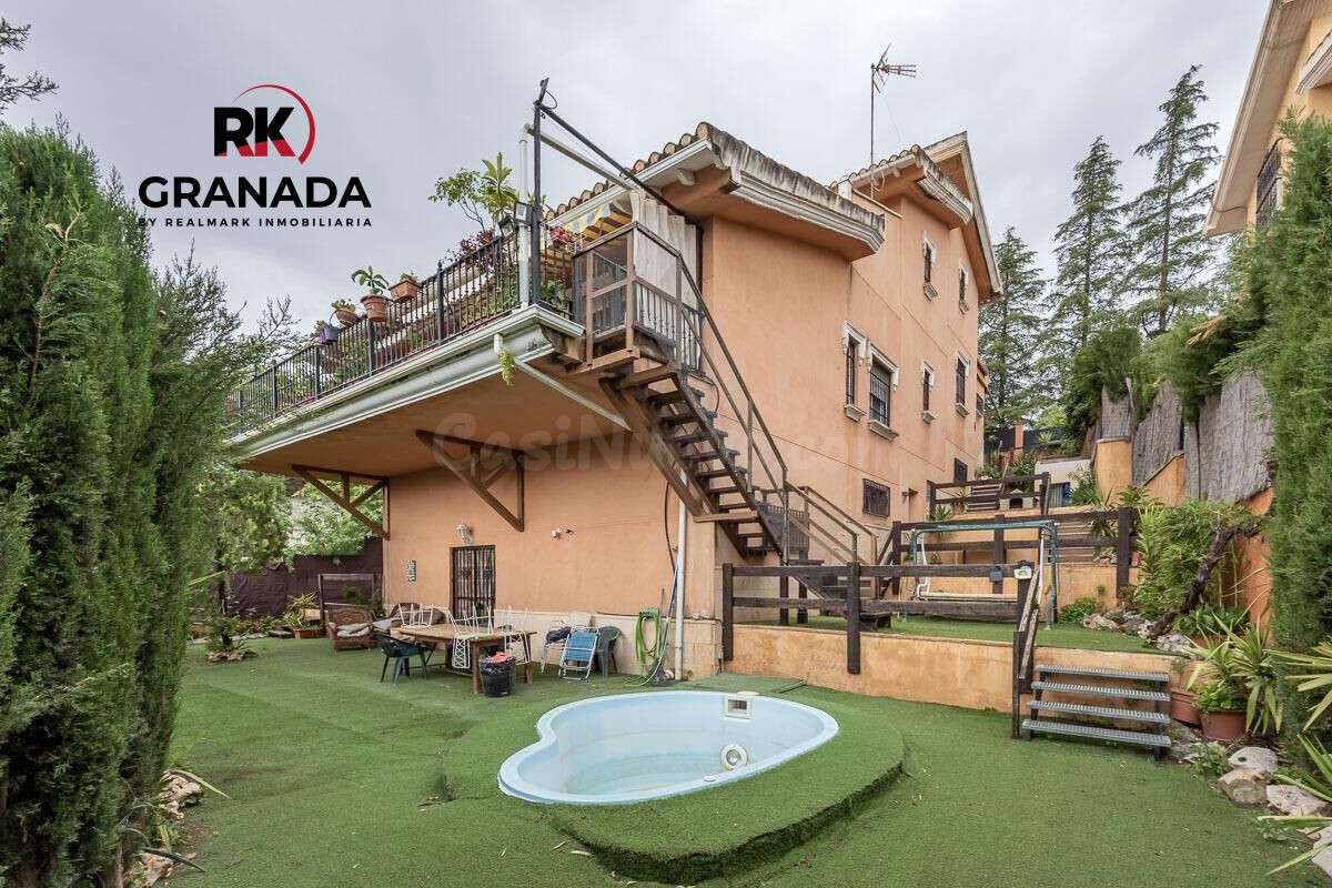 Espectacular Casa de Lujo (Urbanización Los Cerezos)
