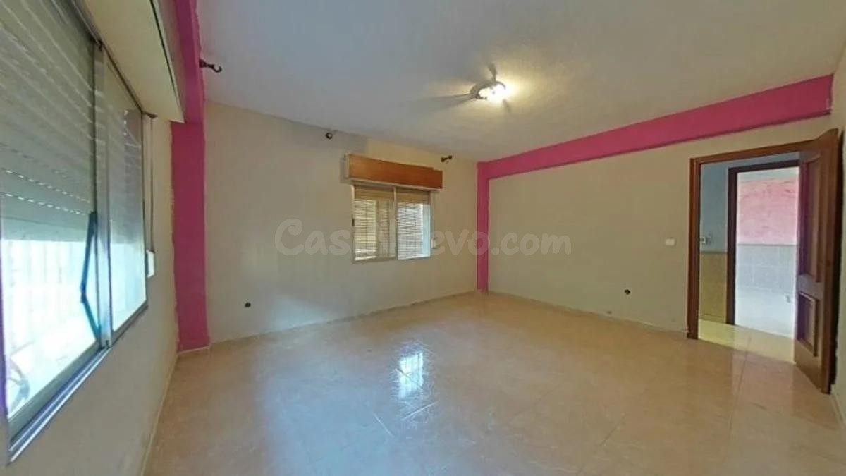 Planta baja 5 habitaciones 128m² en venta - Montepinar-La Aparecida-Raiguero